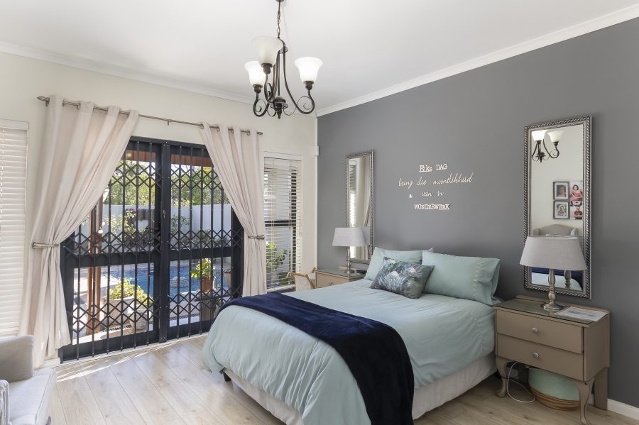 3 Bedroom Property for Sale in Heritage Park Western Cape
